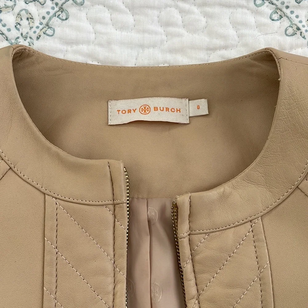 Tory Burch soft LAMB leather tan jacket w quilting - Picture 2 of 8